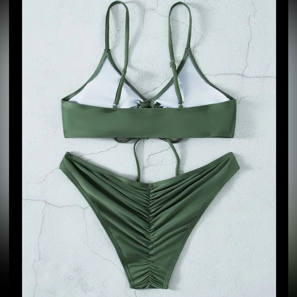 Bathing Suit - Picture 12 of 15
